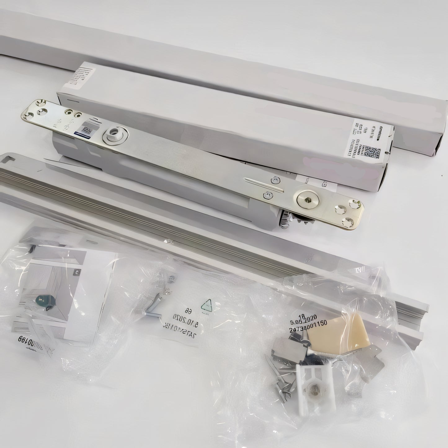Adjustable 100/180kg Concealed Hydraulic Door Closer