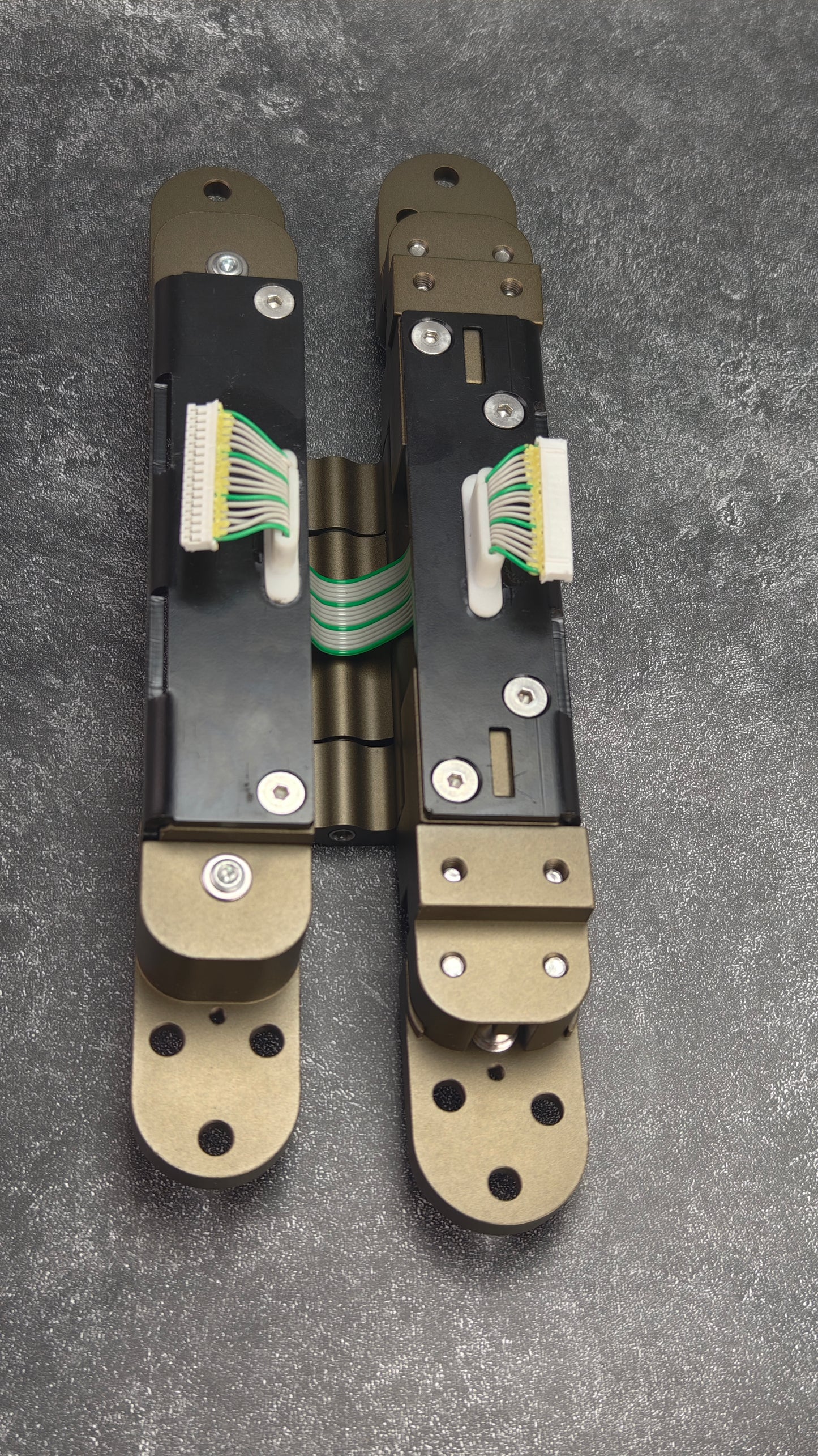 Heavy-Duty Multi-Axis Hinges - 300 kg Reference Value