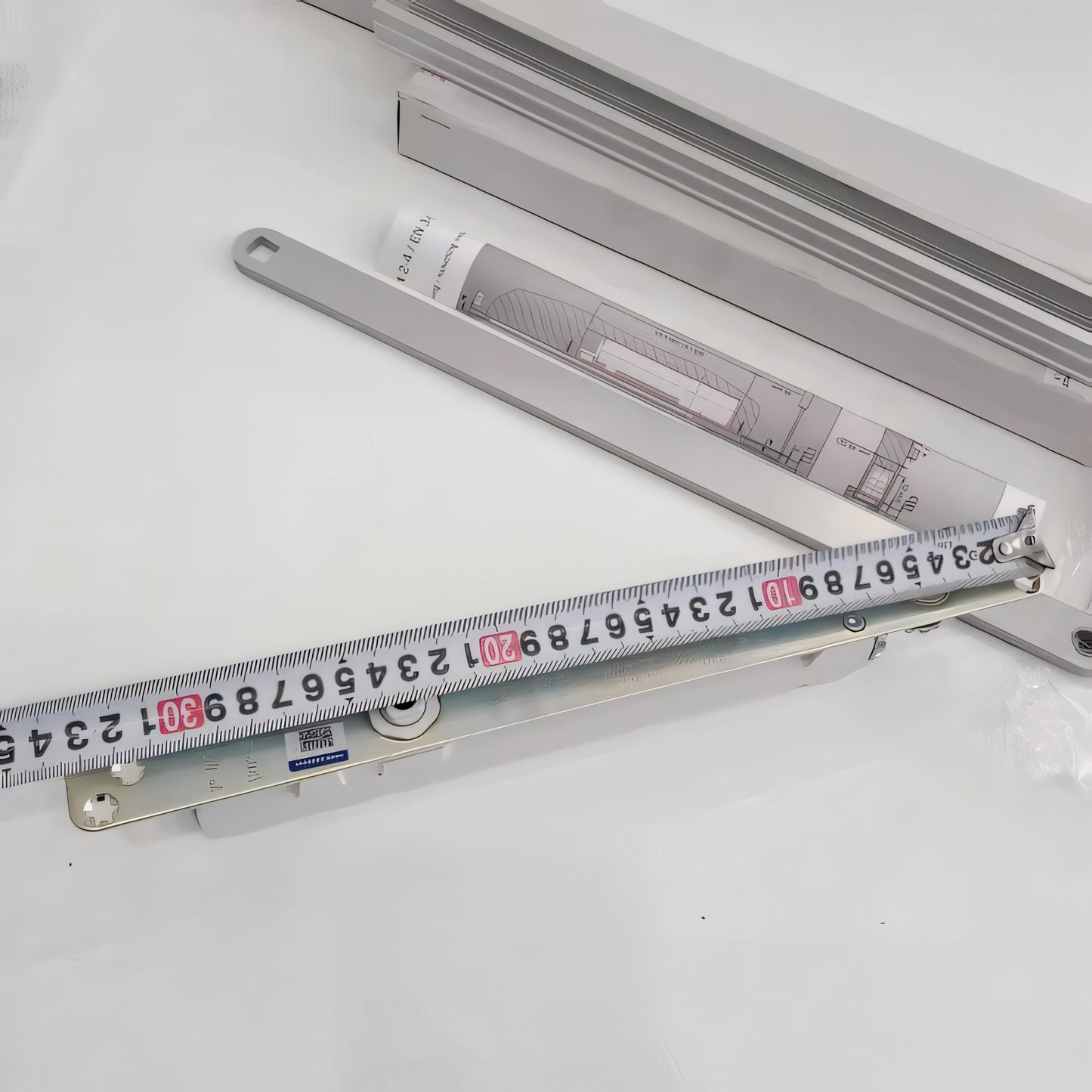 Adjustable 100/180kg Concealed Hydraulic Door Closer